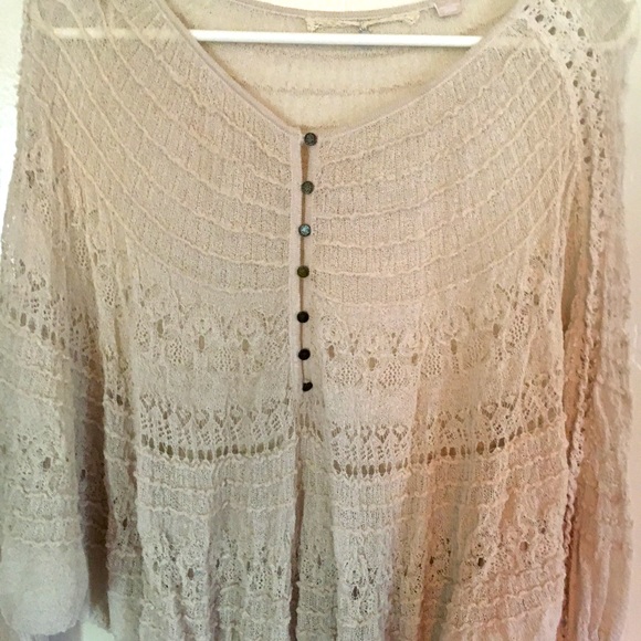Romantic vintage lace blouse - Picture 3 of 4